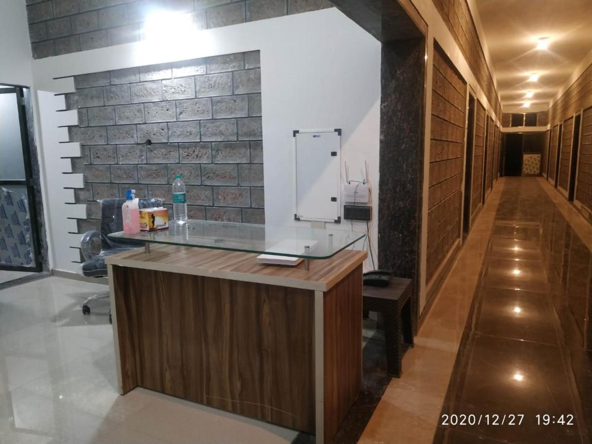 White Seasons Resort And Spa Devbag Chaoka Екстериор снимка
