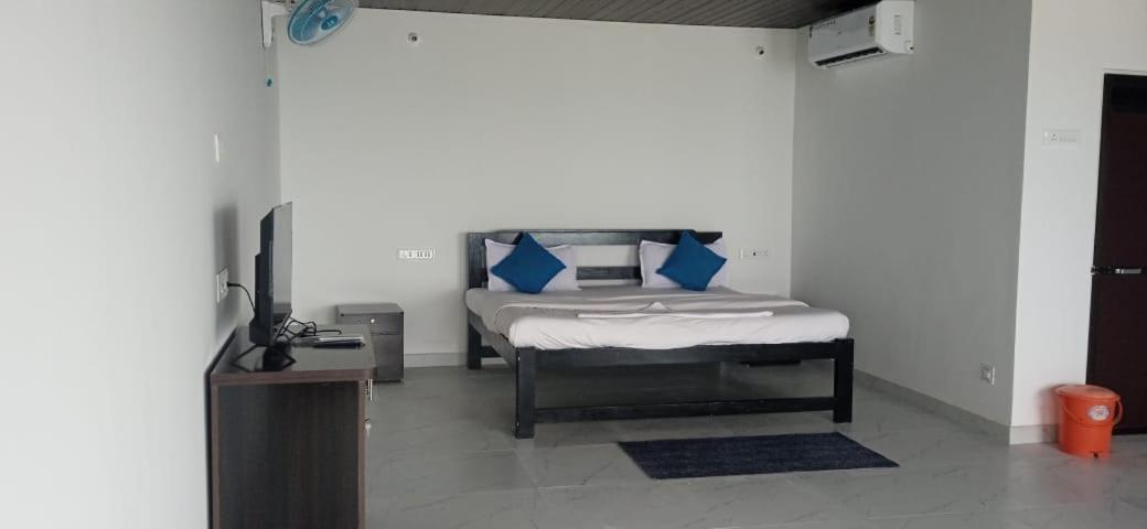 White Seasons Resort And Spa Devbag Chaoka Екстериор снимка